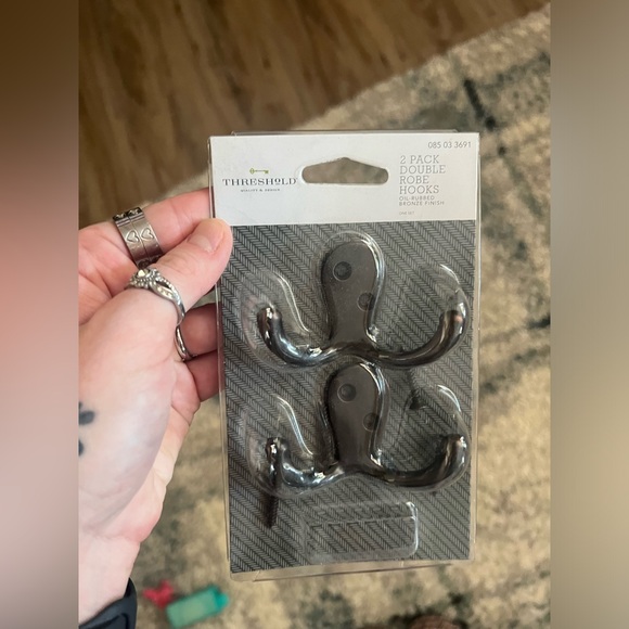 Robe hooks - Picture 1 of 5